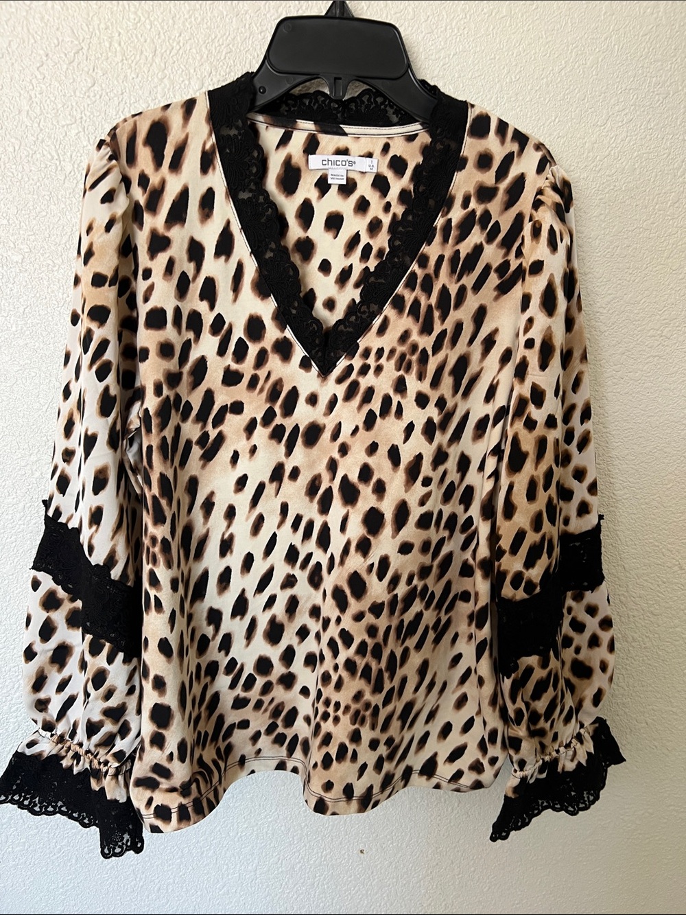 Chico's Leopard Print V-Neck Blouse with Black Lace Trim Medium